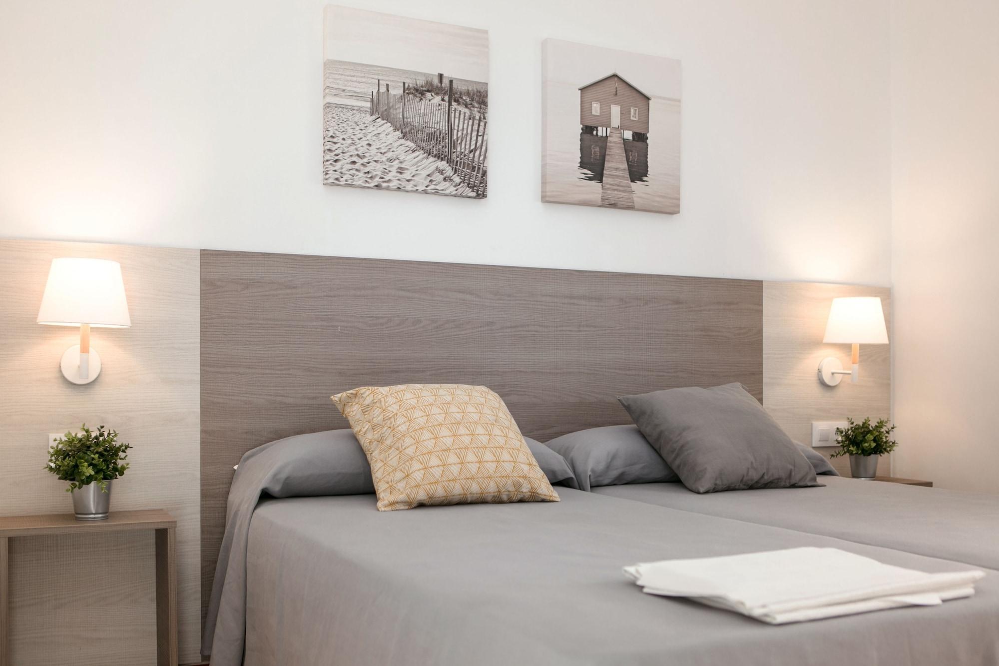 Rvapartaments Benelux Castell-Castell-Platja d'Aro Extérieur photo