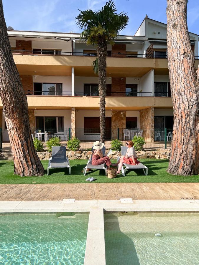 Rvapartaments Benelux Castell-Castell-Platja d'Aro Extérieur photo