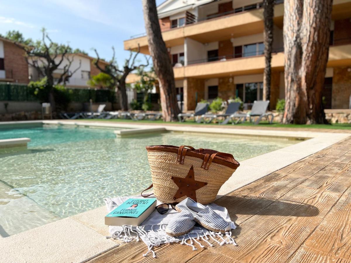 Rvapartaments Benelux Castell-Castell-Platja d'Aro Extérieur photo